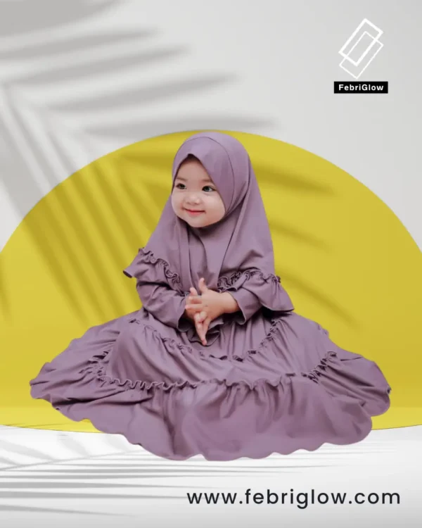 আয়েশা বেবি বোরকা - গোলাপি (হিজাবসহ ফুল সেট)